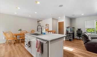 1750 27th St, Arcata, CA 95521