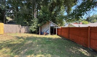 1010 DEKALB St, Auburn, GA 36830