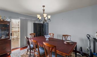 134 Holloway Rd, Ballwin, MO 63011