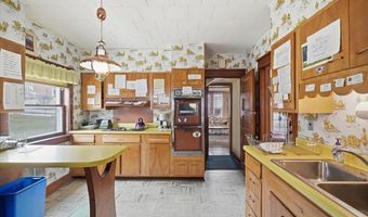 308 College St, Burlington, VT 05401