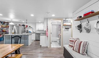 8 Billy Hill Rd, Beaufort, SC 29906