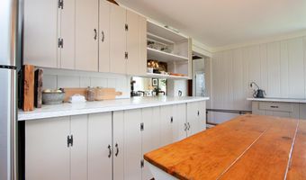 87 Porter Rd, Bath, NH 03740