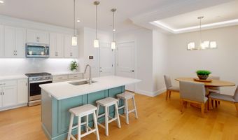 1 Longview Dr 103, Atkinson, NH 03811
