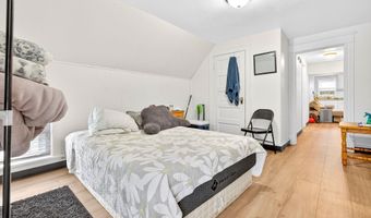 1626 N ONEIDA St, Appleton, WI 54911
