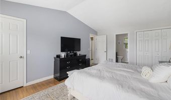 24 Cobblestone Ter, Coventry, RI 02816
