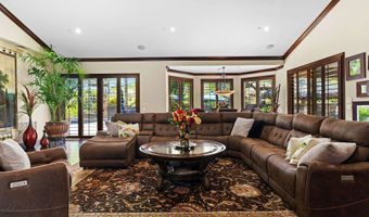 2882 Conestoga Cir, Alpine, CA 91901