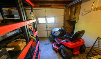 43 Pomeroy Rd, Athens, OH 45701