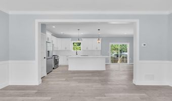 443 Western Blvd, Bayville, NJ 08721