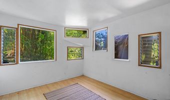 106 Hikiau Rd, Haiku, HI 96708