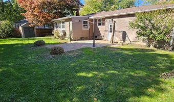 1208 Westshore Dr, Ashtabula, OH 44004