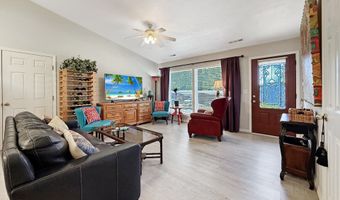632 MEADOW Ln, Brookings, OR 97415