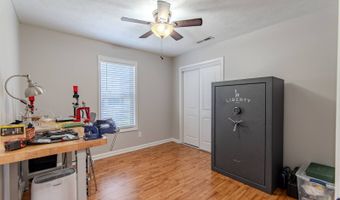 224 Willow Dr, Adamsville, TN 38310