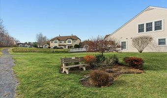 99 Dockside Ln, Belfast, ME 04915