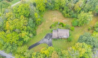 31 Mulford Rd, Andover, NJ 07848