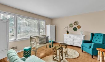 34 Denville St A, Barnegat, NJ 08005