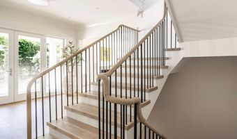 62 Canvasback Ln, Amagansett, NY 11937