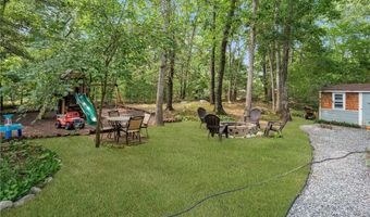 5 Teakwood Dr, Coventry, RI 02816