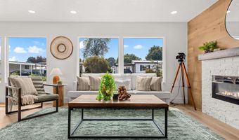 7080 W Royal Glen Ln, Boise, ID 83714