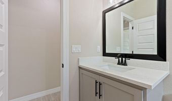 9853 La Morenita Cir, Socorro, TX 79927