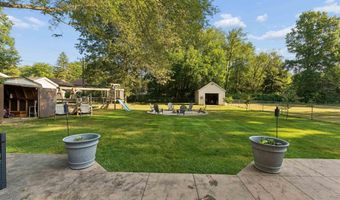 600 Cherry St, Algonac, MI 48001