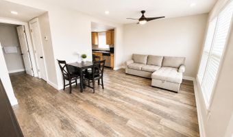 1010 N Jefferson St, Ava, MO 65608