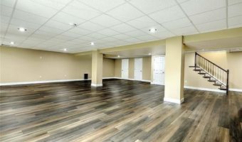 500 Mendon Rd 423, Cumberland, RI 02864