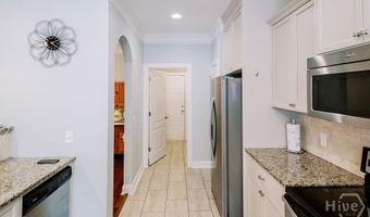 117 Laguna Way, Savannah, GA 31405