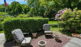64 Old Kings Hwy S, Darien, CT 06820