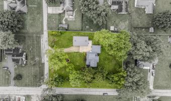 724 N Water St, Albany, IN 47320