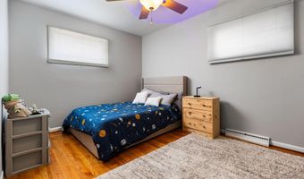 1534 Barrington Pl, Ann Arbor, MI 48103