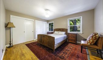 107 Granite St, Ashland, OR 97520