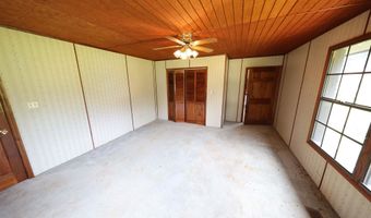100 CLARK Ct, Anniston, AL 36201