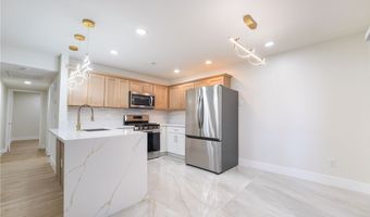 5064 Spencer St A, Las Vegas, NV 89119