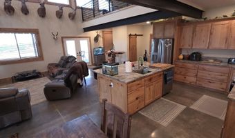 305 Snake River Dr, American Falls, ID 83211