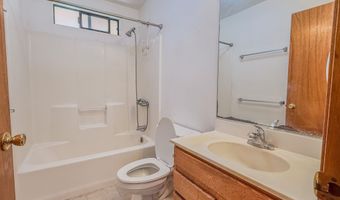 588 POHAKU St, Kahului, HI 96732