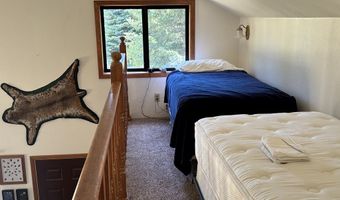 62 Newell Dr, Cascade, ID 83611