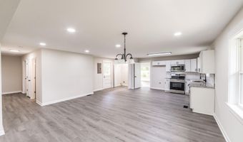 26220 Children Ln, Athens, AL 35613