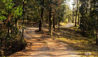 8008 Patricks Landing Rd, Bay Minette, AL 36507