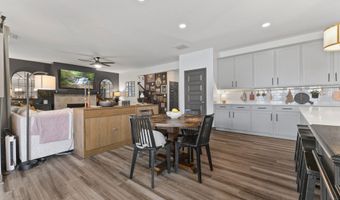4252 Lauder Rd, Bargersville, IN 46106