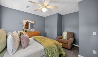 22 Mcrayne Hill Rd, Billerica, MA 01821