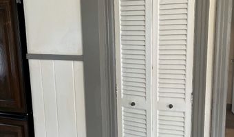 1604 W 11th St, Anderson, IN 46016