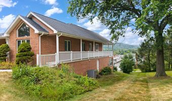 5418 5th Ave, Altoona, PA 16602