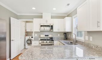 1110 Lynwood Forest Rd, Arden, NC 28704