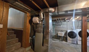 507 S CHURCH St, Albany, IL 61230