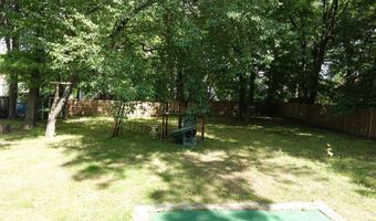 8307 SATINLEAF Ct, Bowie, MD 20715