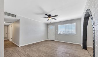 102 W HOLLY Ln, Avondale, AZ 85323