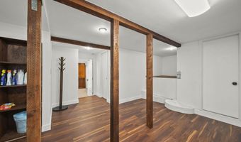 2375 Laguna Circle Dr, Agoura Hills, CA 91301