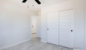 8870 W RAFAEL Dr, Arizona City, AZ 85123