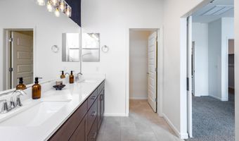 651 N Ironwood Dr 61, Apache Junction, AZ 85119