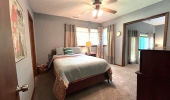 3288 Spring Valley Rd, Akron, OH 44333